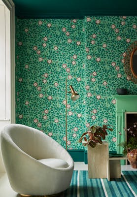 Green floral wallpaper (Briar Rose - Green Verditer) with deep green ceiling (Mid Azure Green) and baseboards in living room.